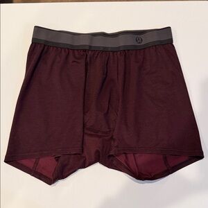 lululemon athletica Men's All in Motion 5” S